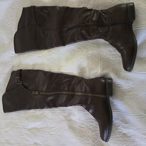 Rialto Women's Brown Knee-High Boots